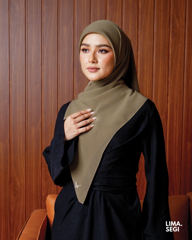 Aloura