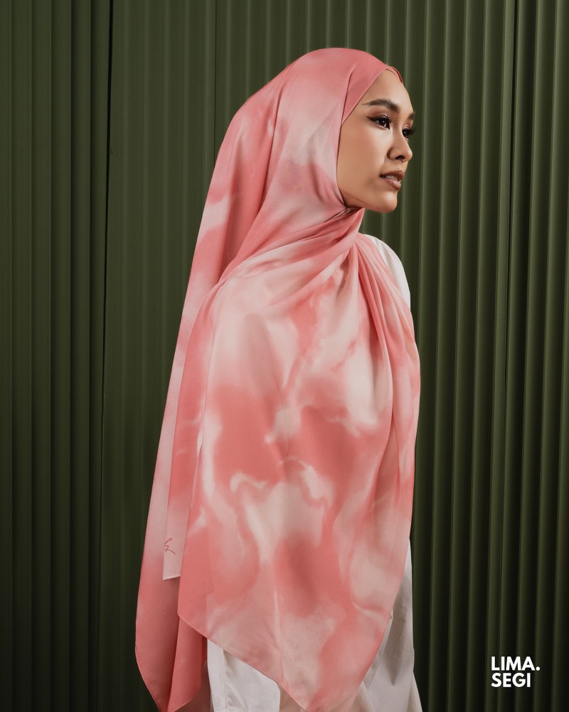 Rona - Brandyrose